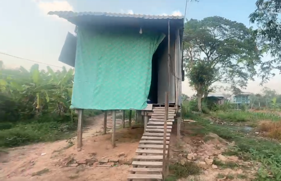 Kêu gọi giúp đỡ cặp vợ chồng nghèo – chồng tai biến nằm một chỗ, vợ không thể lao động